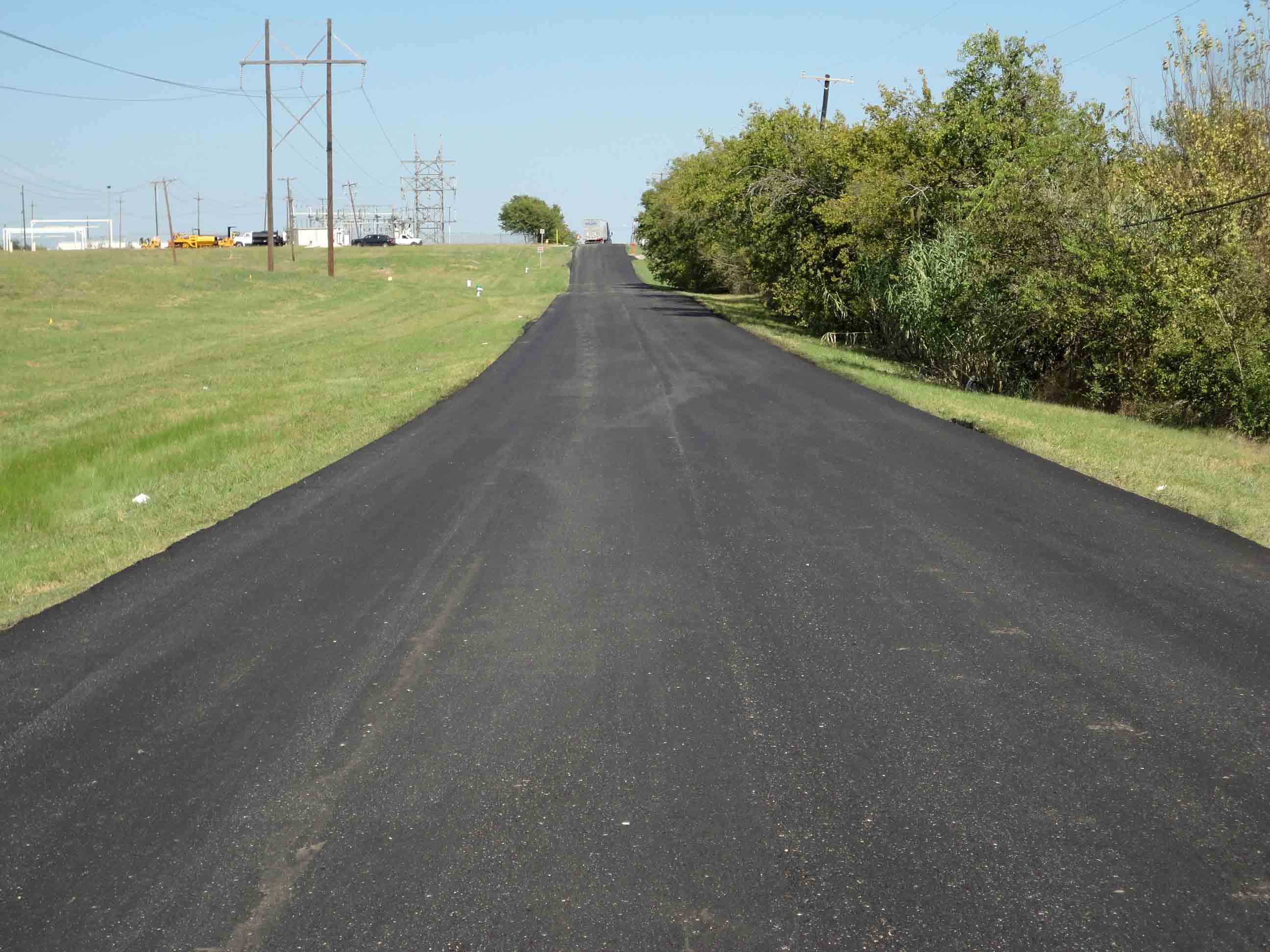 Lake Halbert Road Paving