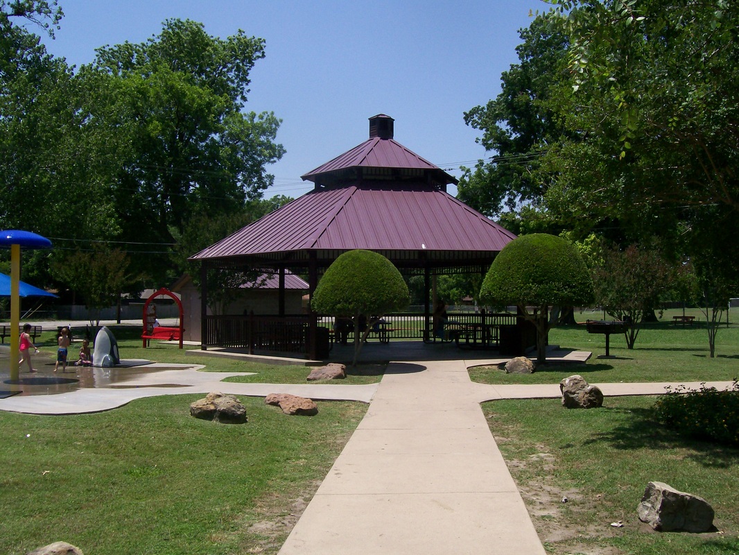 Community-Park-Spray-Park